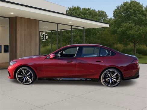 New 2026 BMW 530i w/ M Sport Package image 12