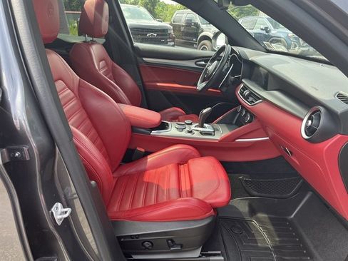 Used 2021 Alfa Romeo Stelvio Ti Sport AWD/4WD image 38