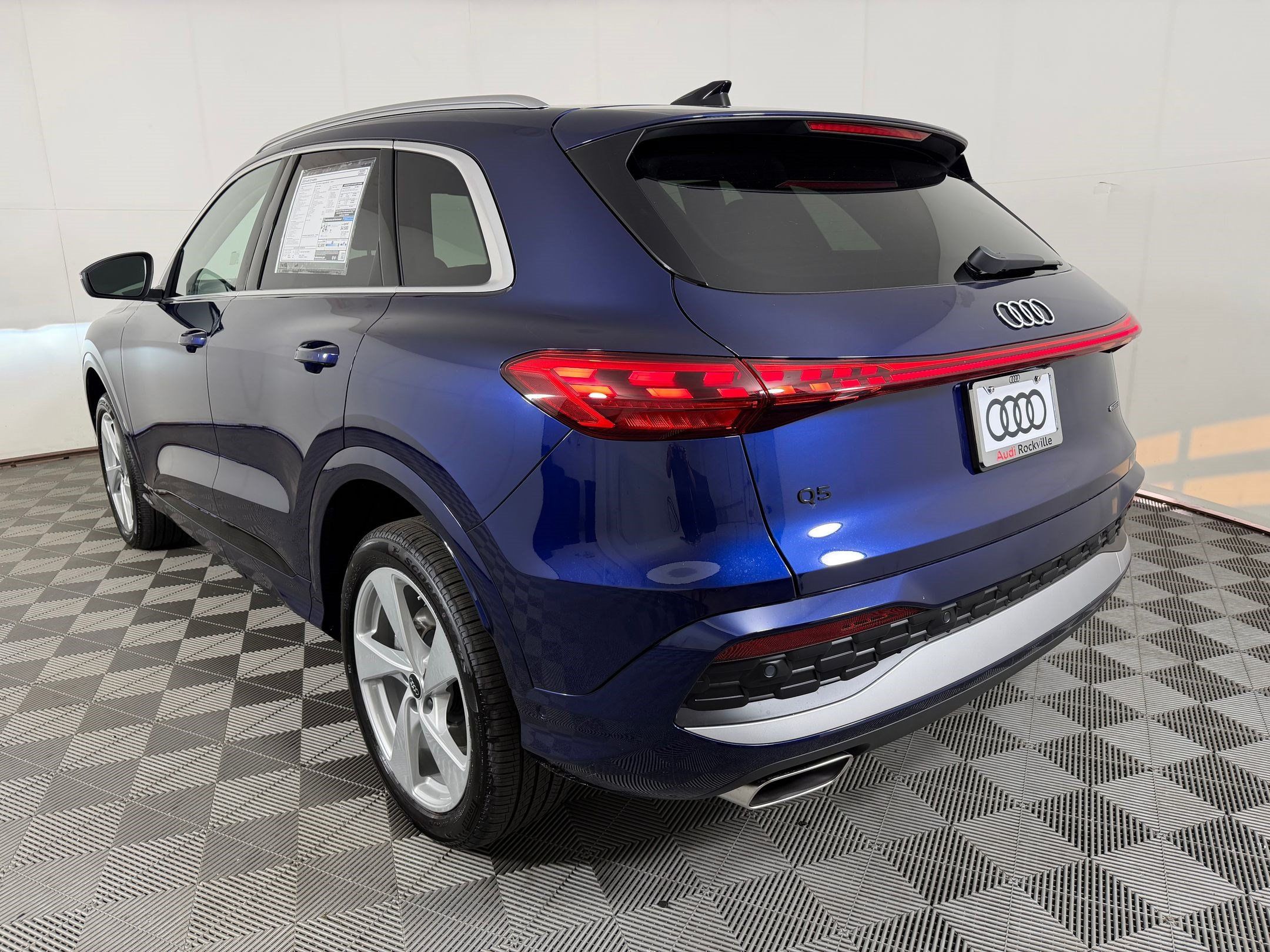 New 2026 Audi Q5 Premium AWD/4WD image 3
