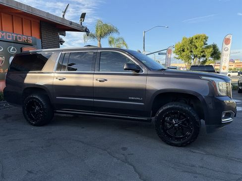 Used 2018 GMC Yukon XL Denali w/ Denali Ultimate Package image 23