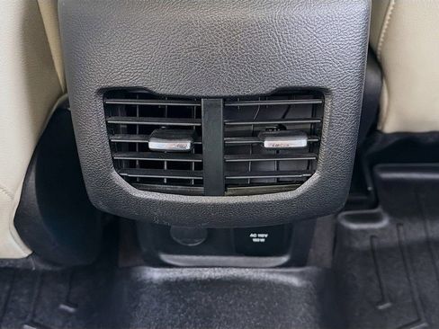 Used 2017 Ford Fusion Titanium image 40