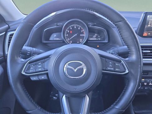 Used 2017 MAZDA MAZDA3 Grand Touring image 16