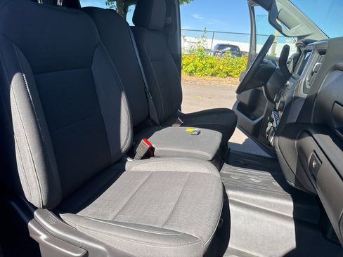 Used 2023 Chevrolet Silverado 1500 Custom image 29