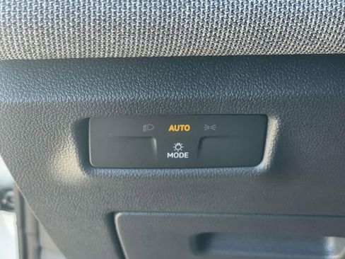 New 2026 Volkswagen Tiguan S image 17