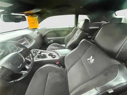 Used 2019 Dodge Challenger R/T Scat Pack w/ Shaker Package image 8
