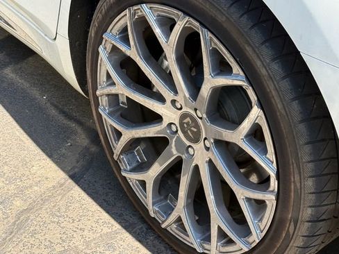 Used 2016 INFINITI Q70 L 3.7 RWD image 8