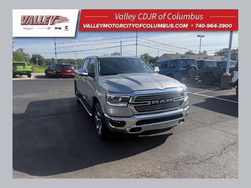 Used 2022 RAM 1500 Laramie AWD/4WD image 1