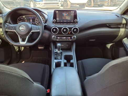 Used 2020 Nissan Sentra SV w/ Electronics Package FWD image 18