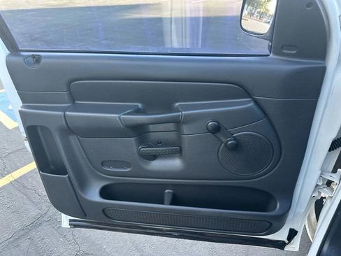 Used 2005 Dodge Ram 2500 Truck ST w/ Trailer Tow Group image 15