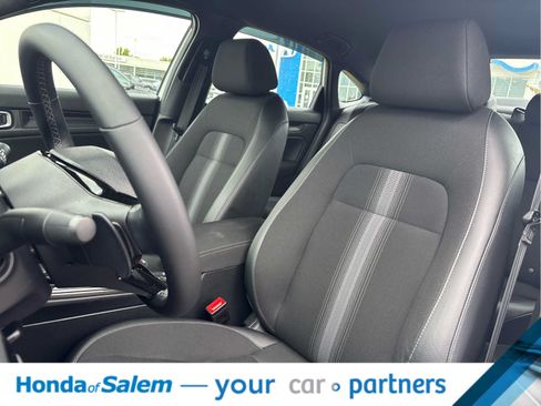 Used 2024 Honda Civic Sport image 11