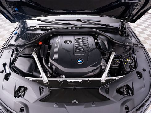 Certified 2025 BMW 840i xDrive w/ M Sport Professional Package AWD/4WD image 31
