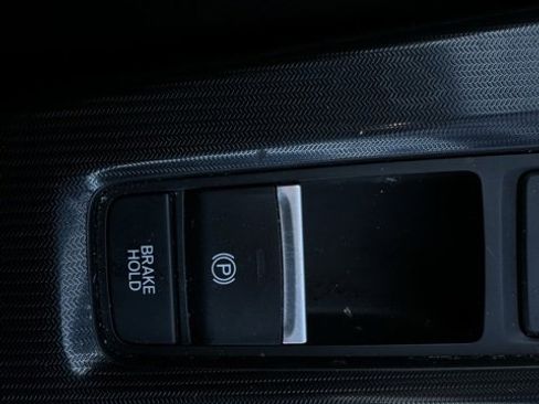 Used 2022 Honda Civic EX image 11