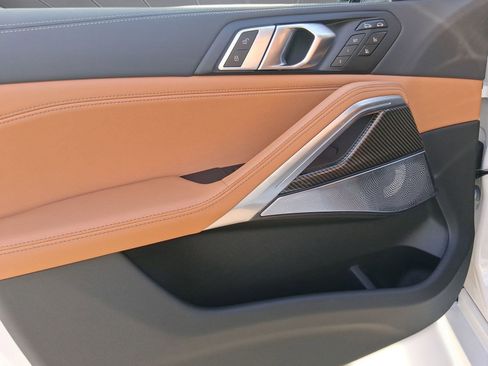 New 2026 BMW X6 M60i image 13