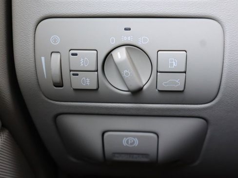 Used 2009 Volvo XC70 T6 image 29