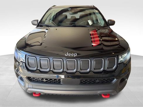 Used 2022 Jeep Compass Trailhawk w/ Trailhawk Convenience Group AWD/4WD image 8