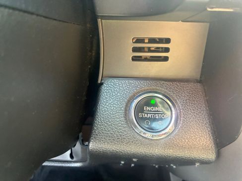 Used 2016 Ford F150 Lariat w/ Equipment Group 502A Luxury image 23