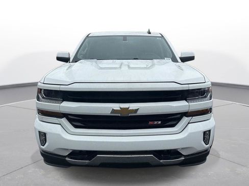 Used 2017 Chevrolet Silverado 1500 LT w/ All Star Edition AWD/4WD image 3