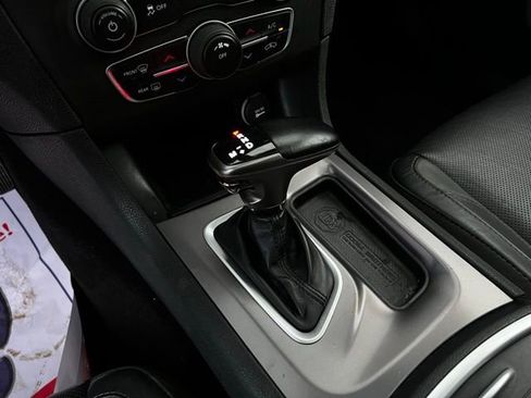 Used 2021 Dodge Charger SXT w/ Leather Interior Group image 33