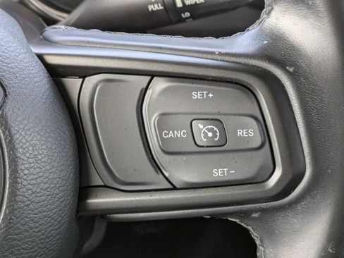 Used 2021 Jeep Wrangler Unlimited Sport AWD/4WD image 27