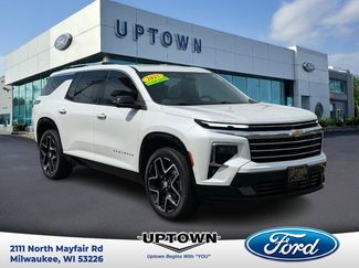 Used 2025 Chevrolet Traverse High Country w/ LPO, Floor Liner Package AWD/4WD video 1