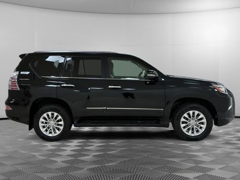 Used 2017 Lexus GX 460 Premium w/ Premium Package AWD/4WD image 6