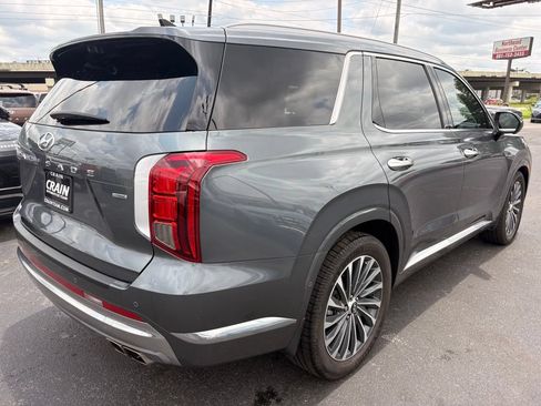 Certified 2025 Hyundai Palisade Calligraphy AWD/4WD image 8