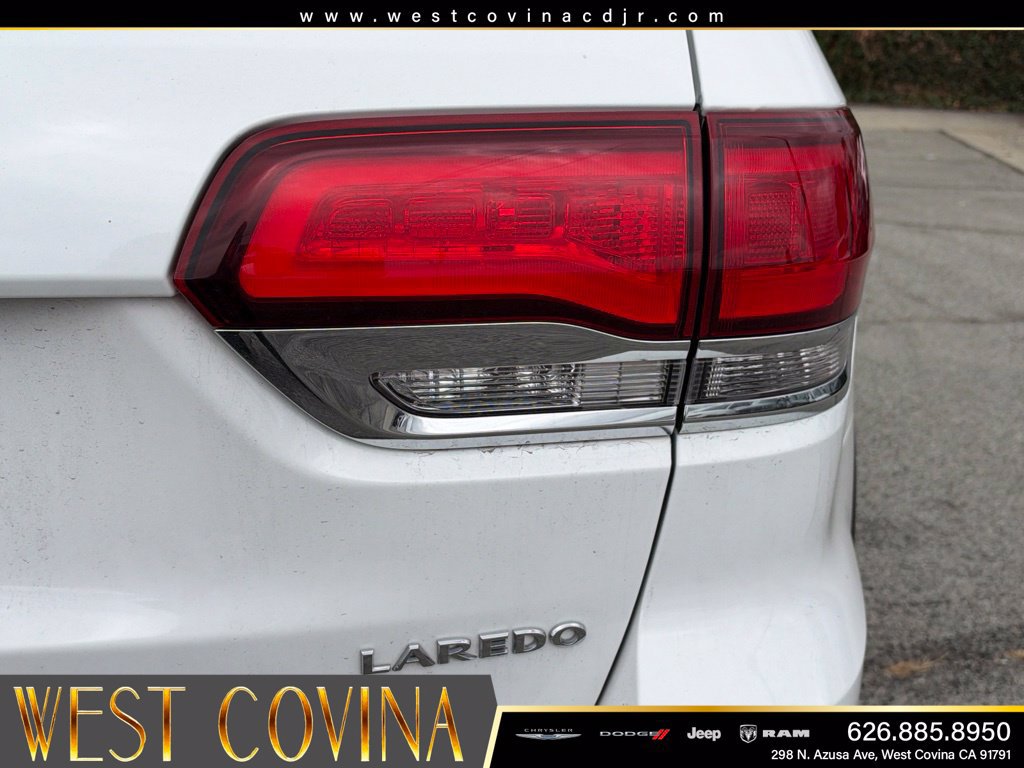 Used 2021 Jeep Grand Cherokee Laredo RWD image 28