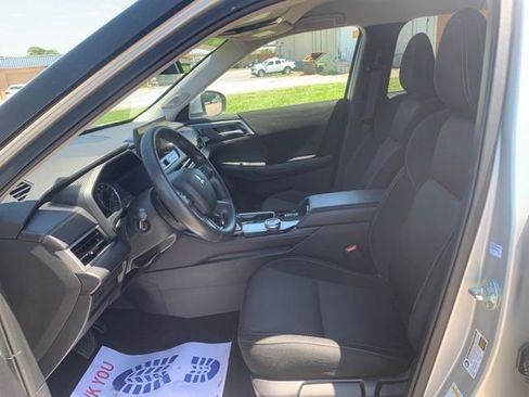 Used 2025 Mitsubishi Outlander ES AWD/4WD image 23