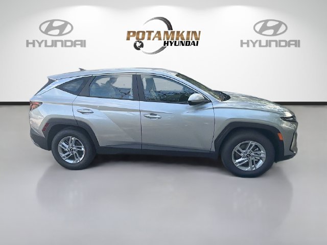 New 2026 Hyundai Tucson SE FWD image 4