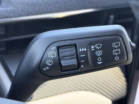 Used 2022 Ford Mustang Mach-E Premium AWD/4WD image 29