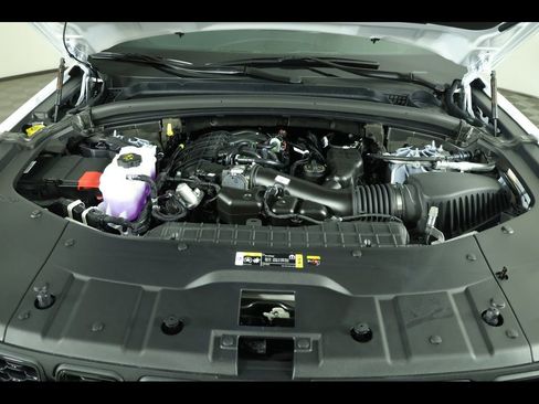 New 2025 Jeep Grand Cherokee L Altitude image 16