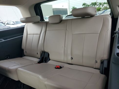 Used 2022 Ford Expedition XLT image 20