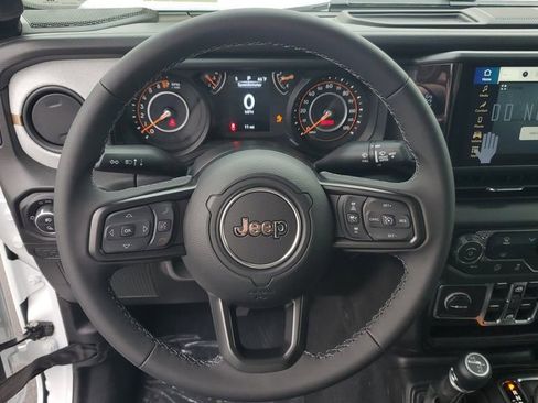 New 2026 Jeep Gladiator Sport image 28