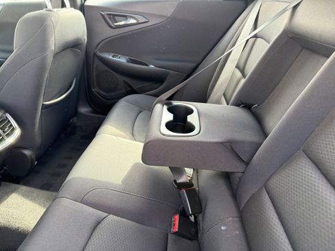 Used 2024 Chevrolet Malibu LT image 18