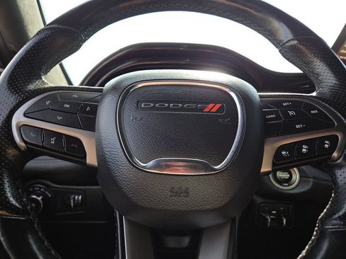 Used 2022 Dodge Durango Citadel RWD image 29