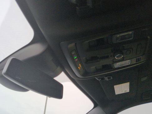 Used 2024 GMC Yukon XL Denali w/ Max Trailering Package image 26