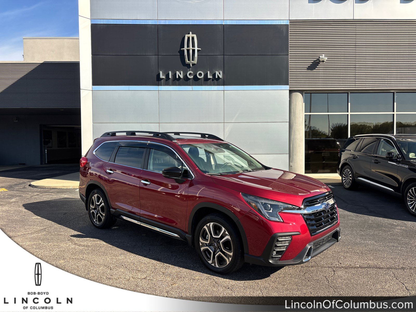 Used 2024 Subaru Ascent Touring AWD/4WD image 1