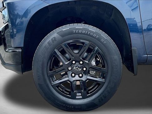 Used 2021 Chevrolet Silverado 1500 Custom Trail Boss w/ Safety Confidence Package AWD/4WD image 10