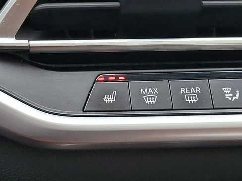 Used 2023 BMW X5 xDrive40i w/ M Sport Package image 24