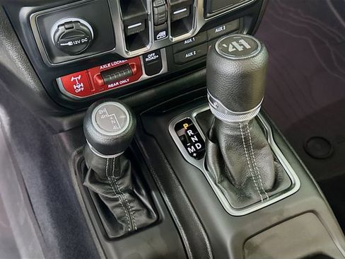 New 2026 Jeep Wrangler Unlimited Sport AWD/4WD image 19