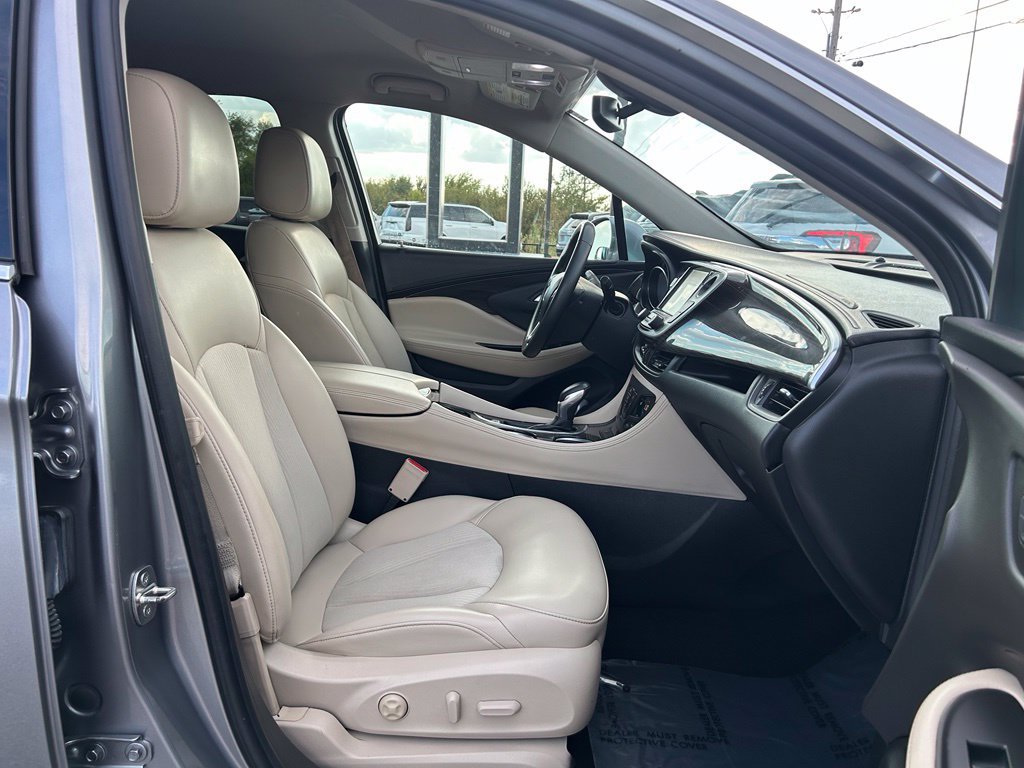 Used 2019 Buick Envision Preferred w/ LPO, Cargo Package FWD image 18