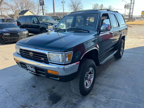 Used 1995 Toyota 4Runner SR5 AWD/4WD image 4