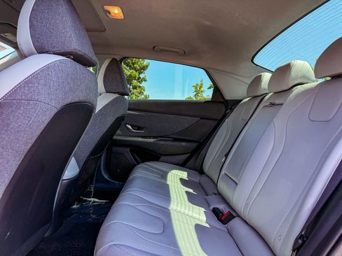 Used 2023 Hyundai Elantra Limited w/ Cargo Package FWD image 19