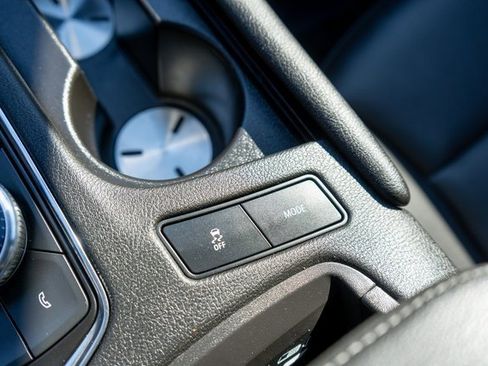 Used 2024 Cadillac XT6 Sport image 38