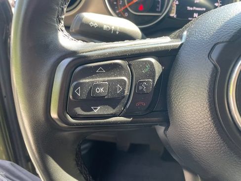 Used 2022 Jeep Wrangler Sport AWD/4WD image 22