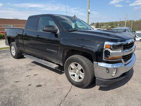 Used 2017 Chevrolet Silverado 1500 LT w/ All Star Edition AWD/4WD image 2