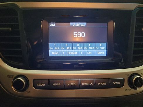 Used 2018 Hyundai Accent SE FWD image 25