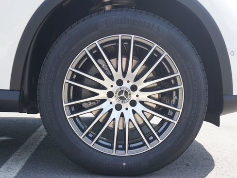 Certified 2026 Mercedes-Benz GLC 300 image 18