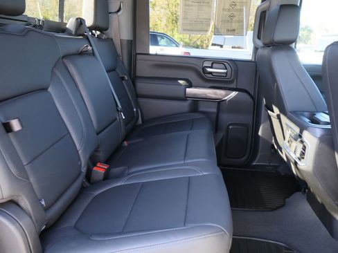 Used 2023 Chevrolet Silverado 2500 LTZ w/ LTZ Premium Package image 29