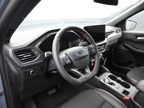 New 2026 Ford Escape ST-Line w/ Tech Pack #1 AWD/4WD image 15